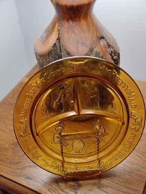 Amber Glass Decorative Plate - Home Art Accent